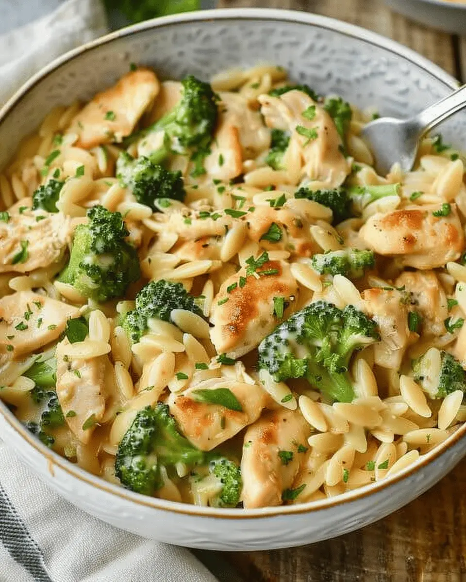Cheesy Chicken Broccoli Orzo: A Comforting Family Favorite Recipe