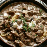 Easy Summer Meals Ideas : Slow Cooker Beef Stroganoff