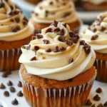Pumpkin Chip Cupcakes: Easy Fall Treats
